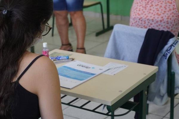 Você está visualizando atualmente professor comenta tema da redação do vestibular